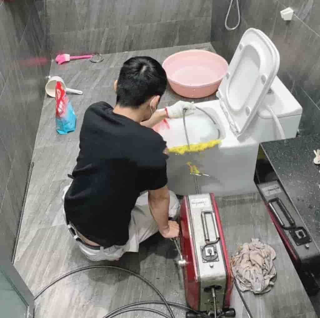 Thông Cống Nhà Vệ sinh Chuyên Nghiệp – Giải Pháp Xử Lý Tắc Nghẽn Tại Hà Nội
