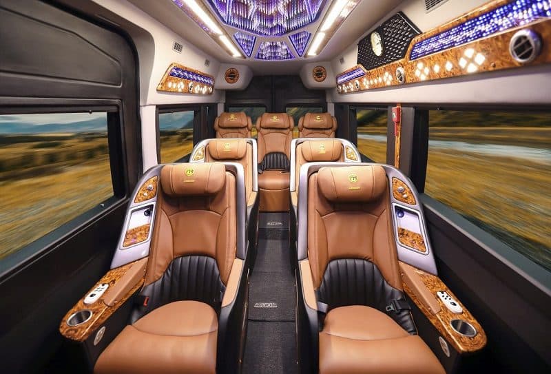 Xe limousine về hà nội