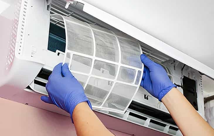 Vệ Sinh Máy Lạnh Tại Nhà Quận 12